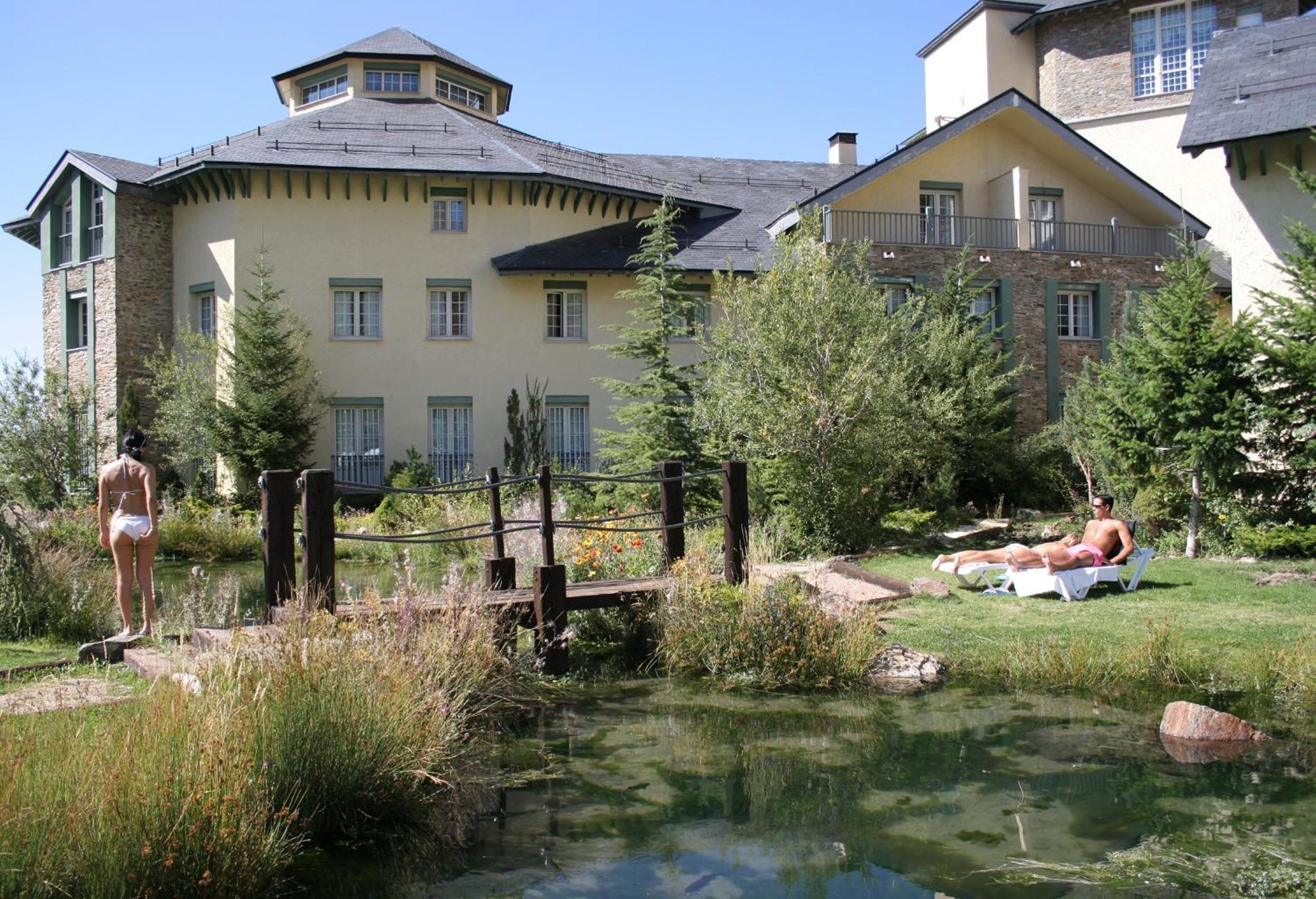 Trevenque Hotel