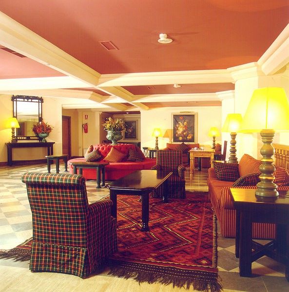 Trevenque Hotel