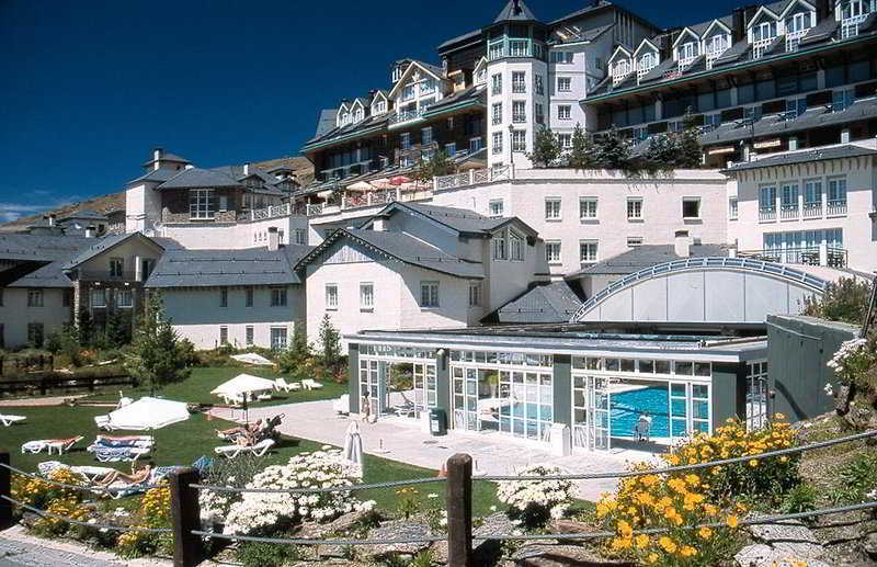 Trevenque Hotel